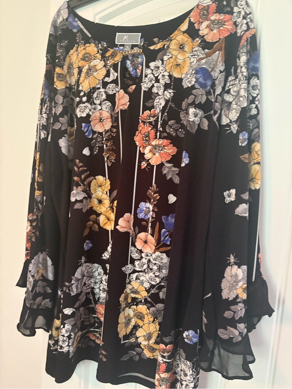 JM Collection Black Floral Keyhole Tunic with Ruffled Hem